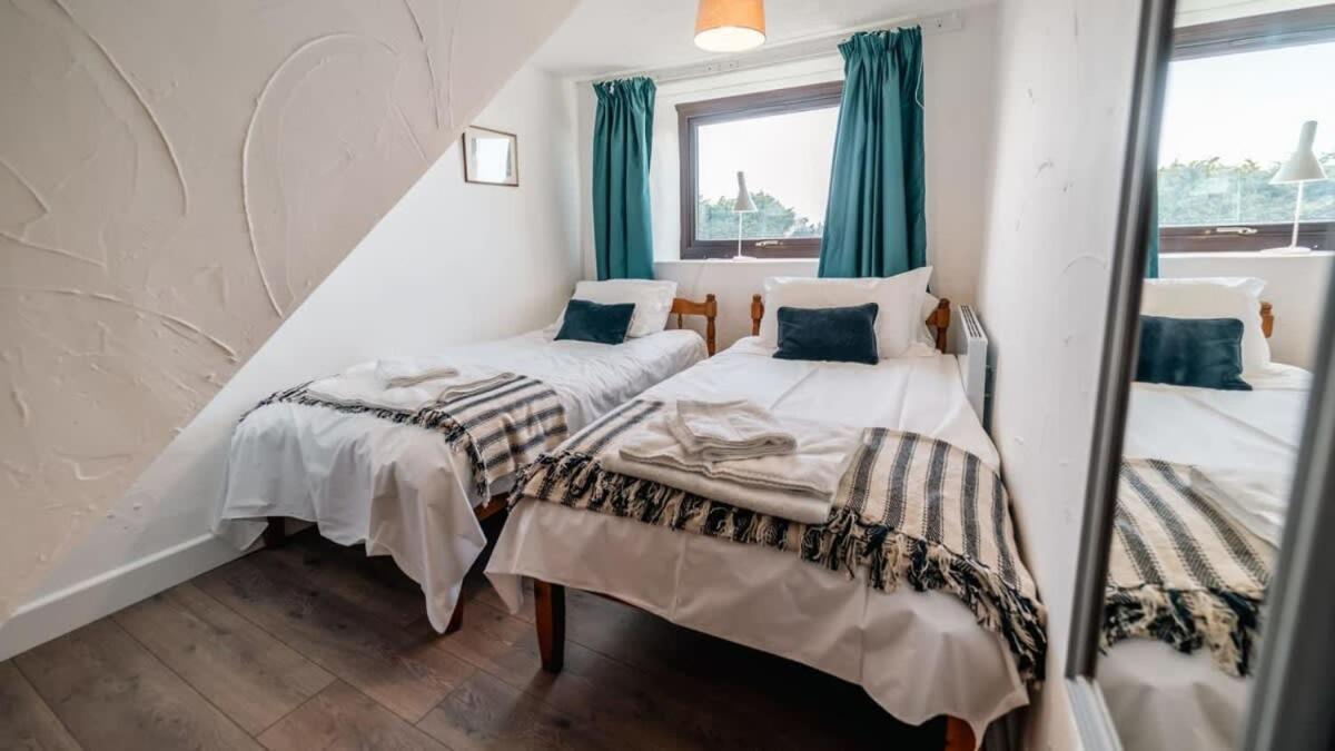 Lovely 2 Bedroom Coastal Cottage Near Bude Luaran gambar